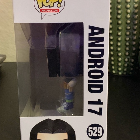 Android 17 Funko Pop! - Picture 2 of 4